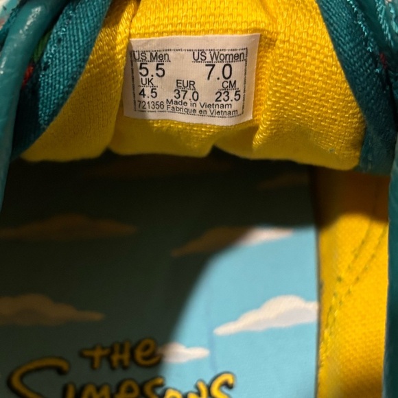 Old Skool Simpson Vans, Men’s size 5.5, Women’s size 7 - Picture 11 of 12